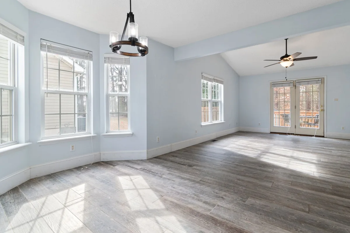 Clean, safe room after biohazard cleanup in Sweet Auburn, Atlanta, GA